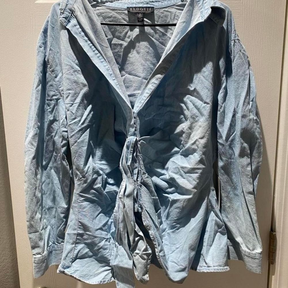 Eloquii Light Blue Chambray‎ Tie Front Long Sleeve Shirt Size 14